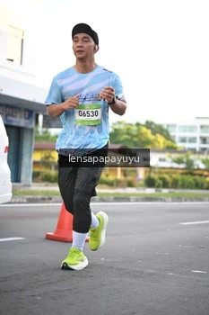 Runner Photo 1533817