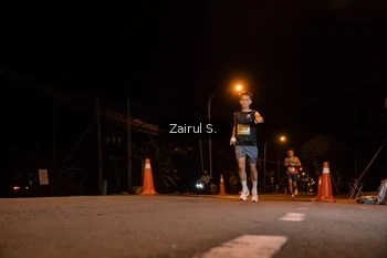 Runner Photo 1533835