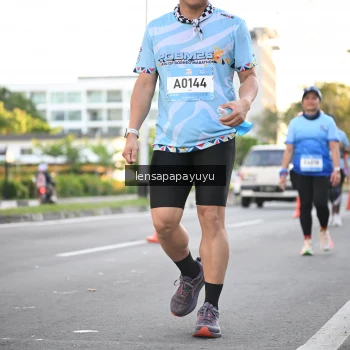 Runner Photo 1533874