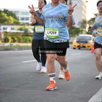 Runner Photo 1533976