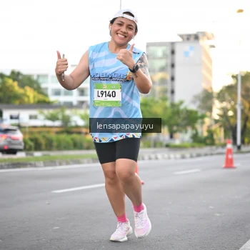 Runner Photo 1533993