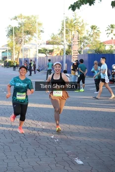 Runner Photo 1534062