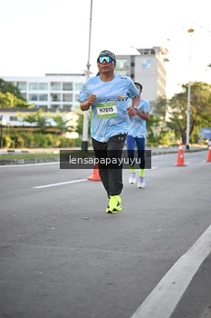 Runner Photo 1534194