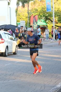 Runner Photo 1534219