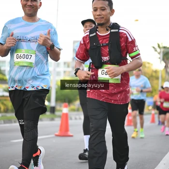 Runner Photo 1534305