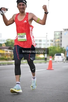 Runner Photo 1534355