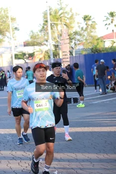 Runner Photo 1534395