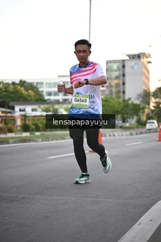 Runner Photo 1534575