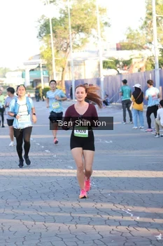 Runner Photo 1534644
