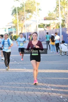 Runner Photo 1534656