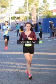 Runner Photo 1534682