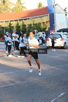 Runner Photo 1534698