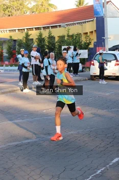 Runner Photo 1534719