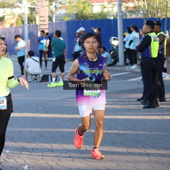 Runner Photo 1534765