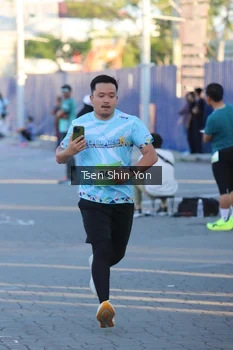 Runner Photo 1535065