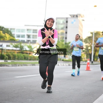 Runner Photo 1535394