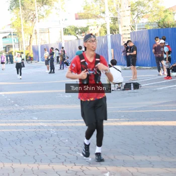 Runner Photo 1535438