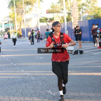 Runner Photo 1535449