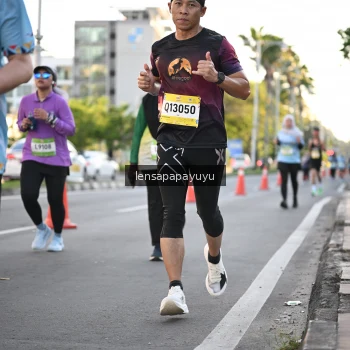 Runner Photo 1535487