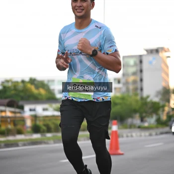 Runner Photo 1535587