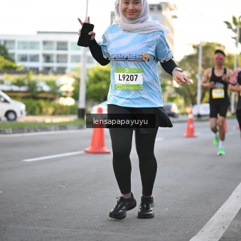 Runner Photo 1535614