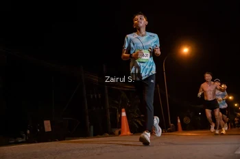 Runner Photo 1535636