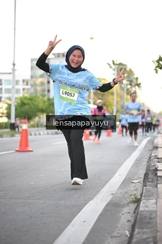 Runner Photo 1535648