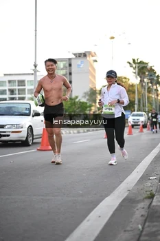 Runner Photo 1535653