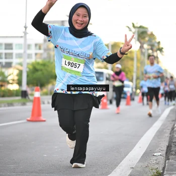 Runner Photo 1535656