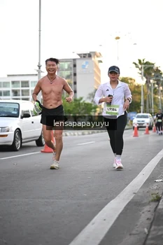 Runner Photo 1535670