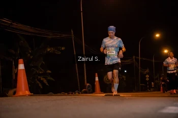 Runner Photo 1535773