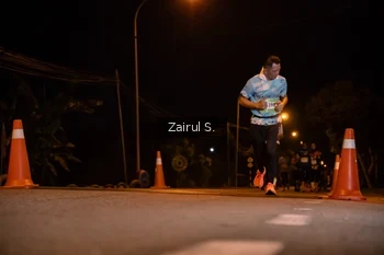 Runner Photo 1535775