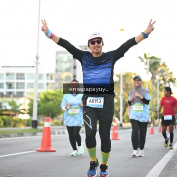 Runner Photo 1536041