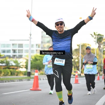 Runner Photo 1536054