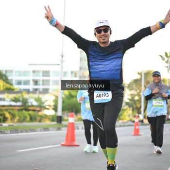 Runner Photo 1536074
