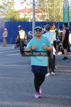 Runner Photo 1536076