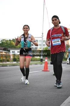 Runner Photo 1536141