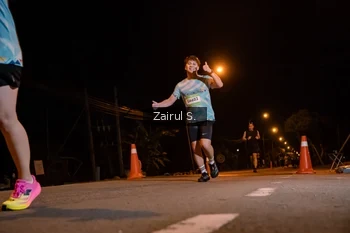 Runner Photo 1536143