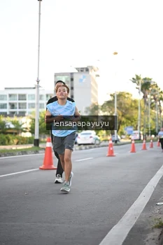 Runner Photo 1536148