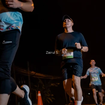 Runner Photo 1536254