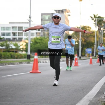 Runner Photo 1536257