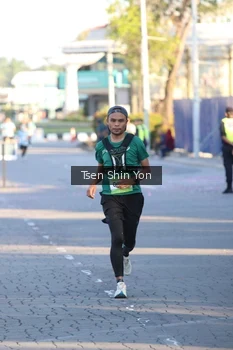 Runner Photo 1536330
