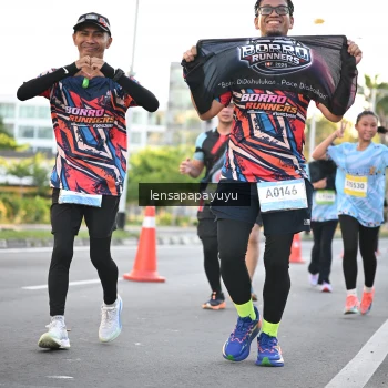 Runner Photo 1536368