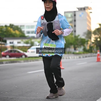 Runner Photo 1536378