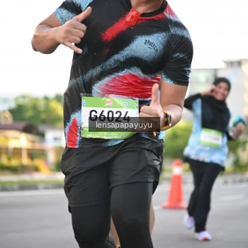 Runner Photo 1536483