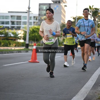 Runner Photo 1536569