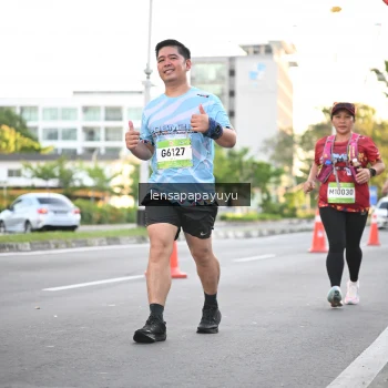 Runner Photo 1536621