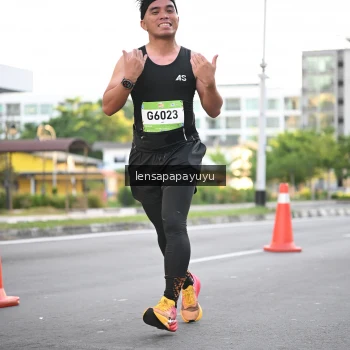 Runner Photo 1536710