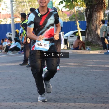 Runner Photo 1537091