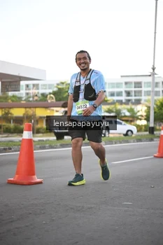 Runner Photo 1537221